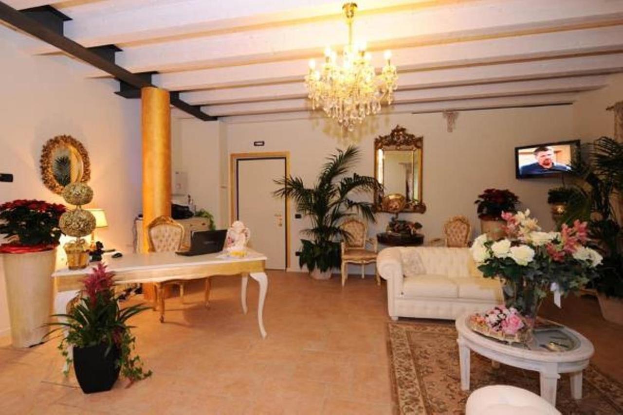 Residence Ca Di Capri Bussolengo Exterior photo